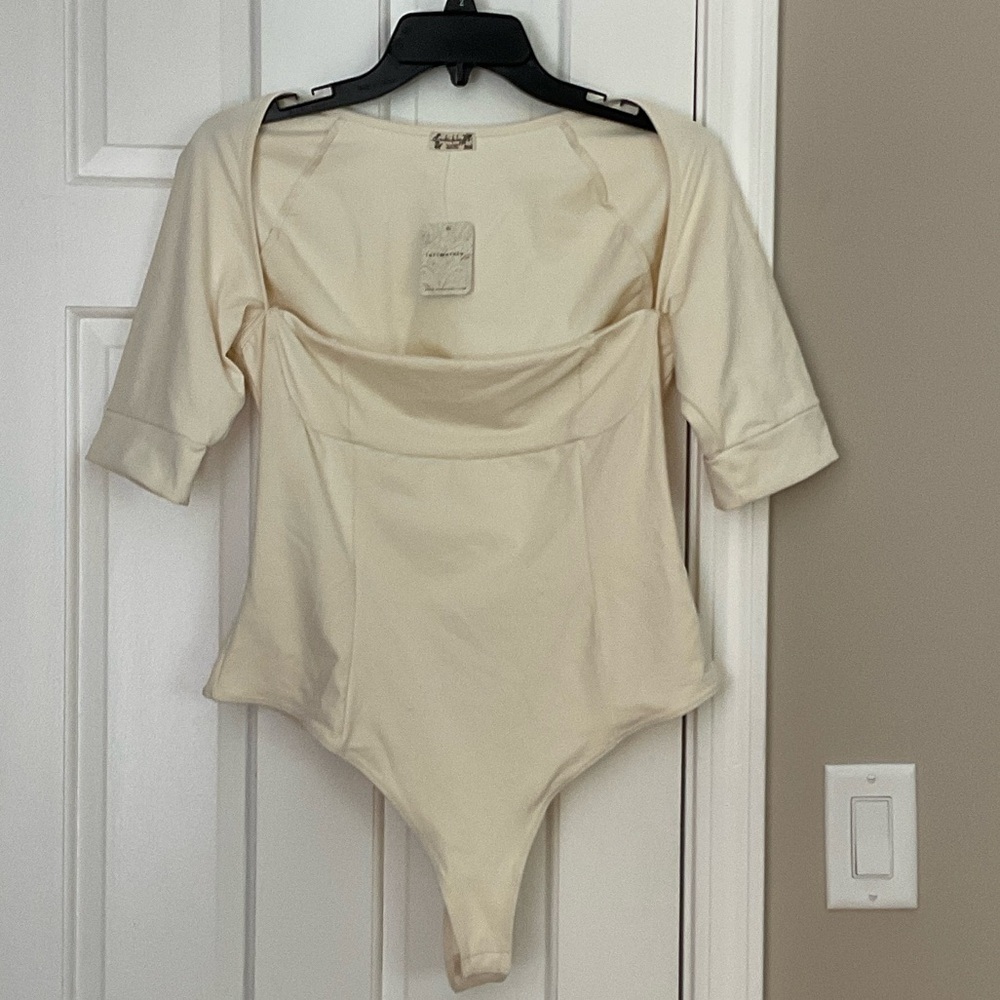 Free people Elegant Cream Bodysuit with Half Sleeves